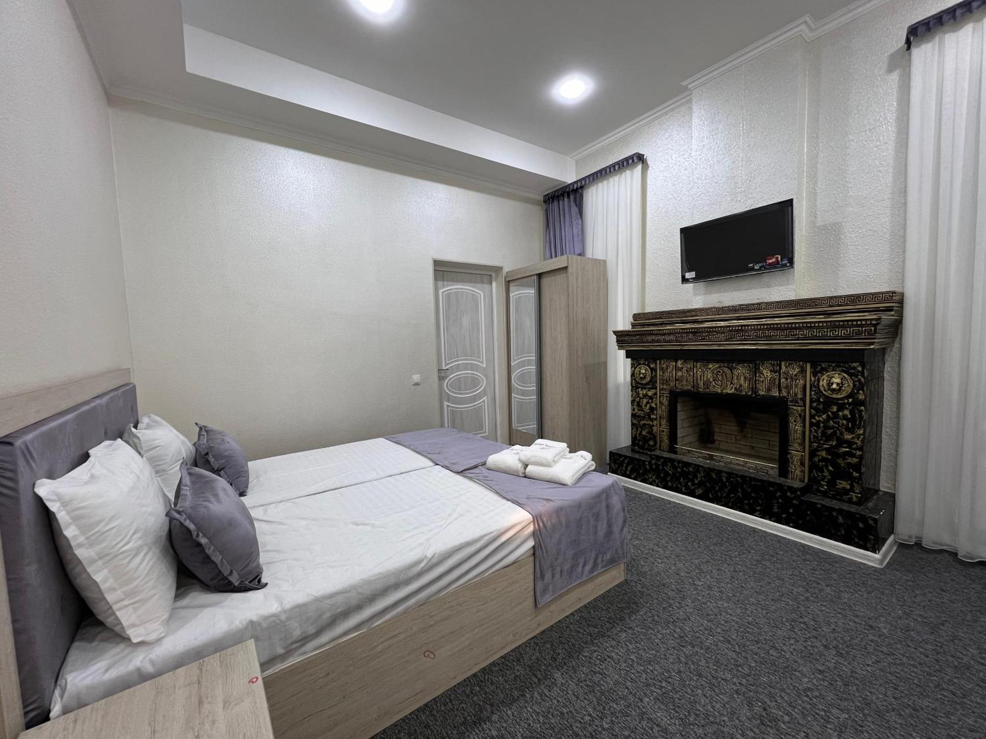 Art Tashkent Hotel Kültér fotó